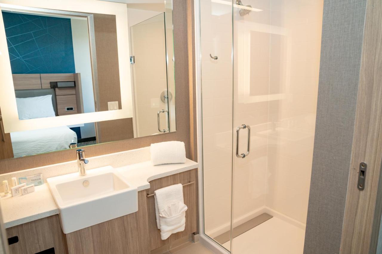 Springhill Suites By Marriott Woodbridge Eksteriør billede