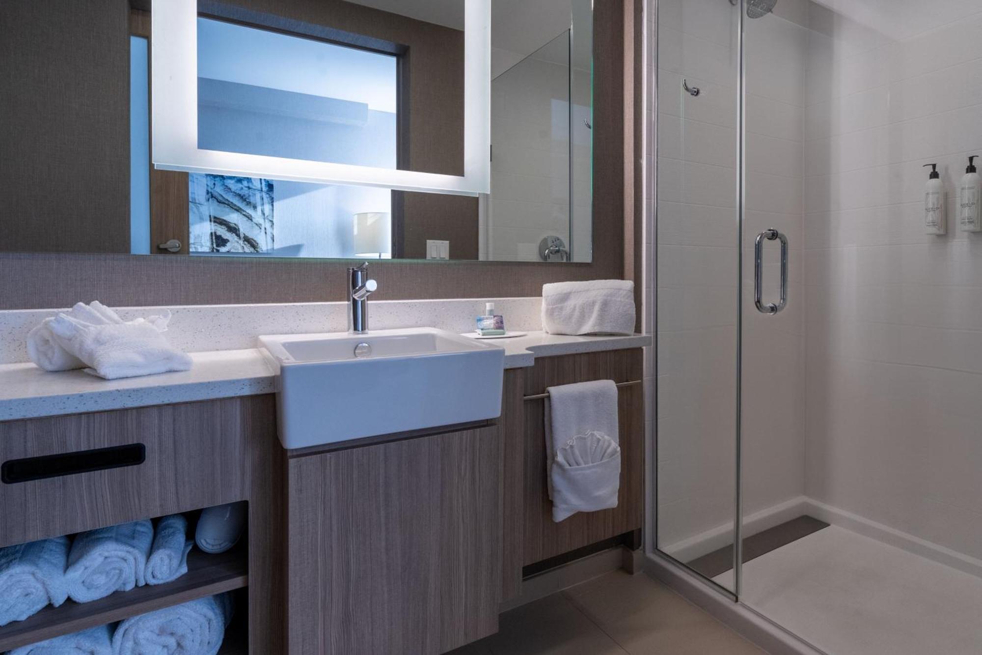 Springhill Suites By Marriott Woodbridge Eksteriør billede