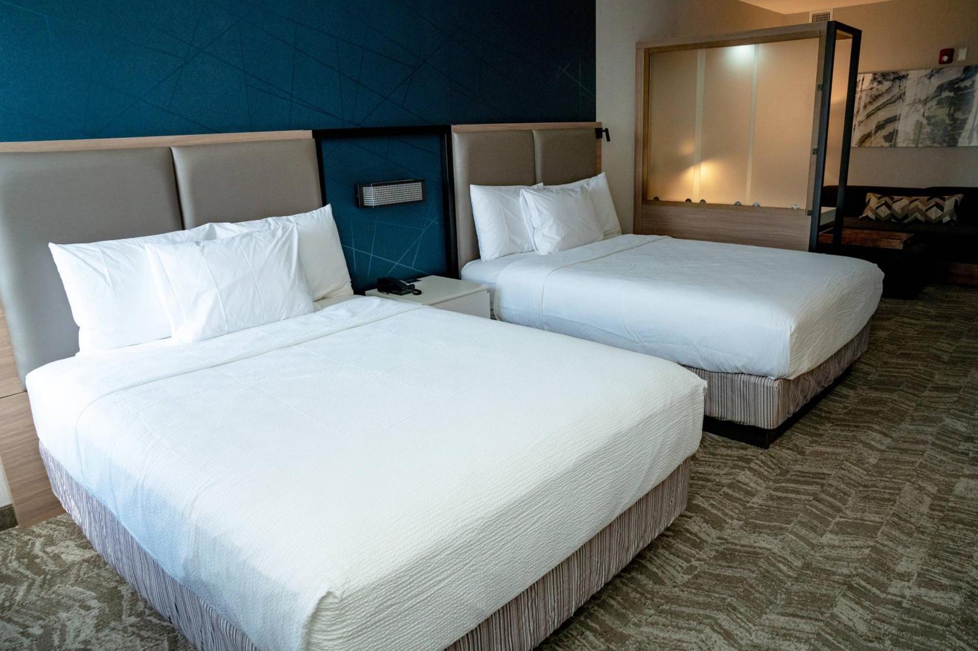 Springhill Suites By Marriott Woodbridge Eksteriør billede